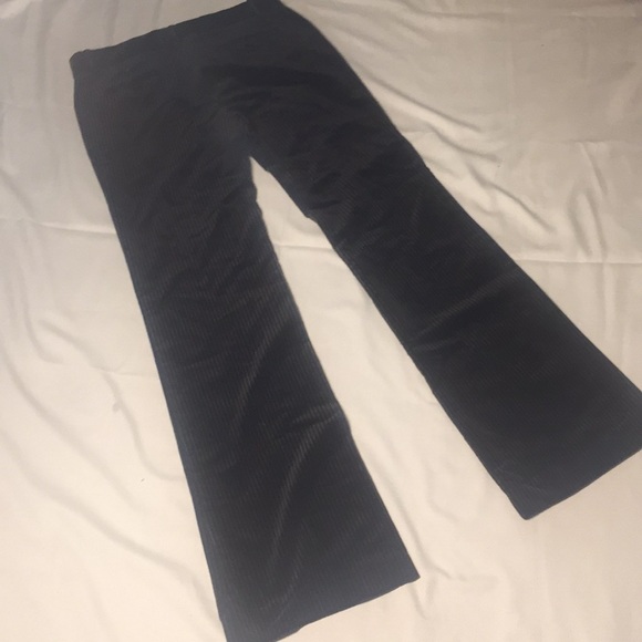 Theory Black velour pants with a white pinstripe - Picture 6 of 6